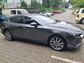 Mazda 3 Sedan - 5
