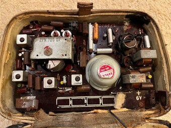 Tesla T 2800 B-2 / Radio Mír kabelkové radio - 5