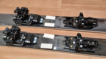 DYNAFIT BLACKLIGHT 95 - 5