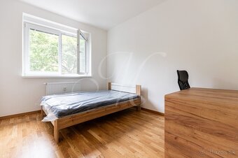 METROPOLITAN │ Krásny priestranný 3i byt v centre na PREDAJ - 5