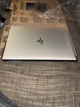 HP EliteBook 840G8 16GB RAM 256gb - 5