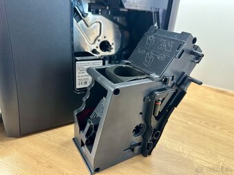 Automatický kávovar Siemens EQ.6 plus s100 - 5