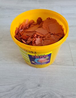 Nalepovacie tablety, granulle, vločky - 5