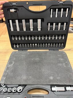 Predam uplne novu golasadu FORCE - 5