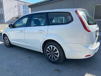 Ford Focus - 5