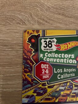 Predám Hot Wheels Porsche 959 convention - 5