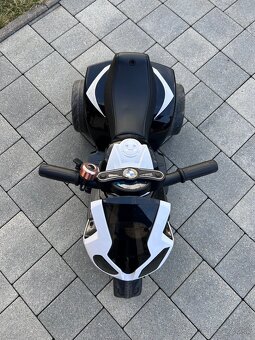 Elektrická motorka BMW - 5