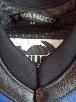 VANUCCI - 5