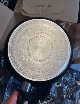 Tefal panvice Unlimited 20/24/28 cm titán, indukcia - 5