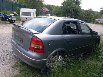 Predam v CELKU ako subor nahradnych dielou OPEL ASTRA G - 5