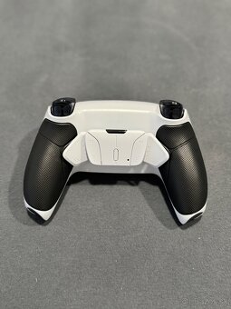 PS5 digital edition + pulse elite + monitor MSI 31,5 (WQHD) - 5