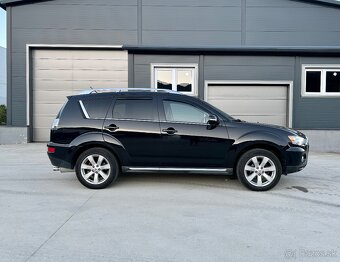 Mitsubishi Outlander 2.2 4x4 - 5