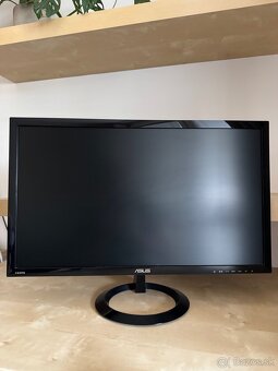 Počítač AMD FX-8320 + RX Vega 56 - 5
