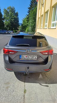 Toyota Avensis Combi 2.0 D-4D S&S Business - 5