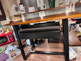 Stolík pod počítač - 5