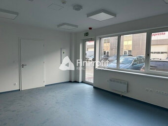 Vykurované obchodno-skladovacie a výstavné priestory na pren - 5