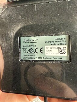 Nabíjací stojan Jabra E75 pre headsety – model DIV010 - 5