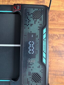 Bežiaci/chodiaci pás - 5