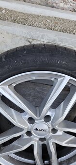 R18 5x112 - 5