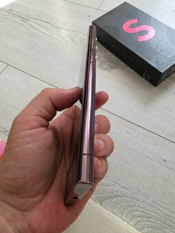 Samsung Galaxy S22 Ultra - 256GB - 5