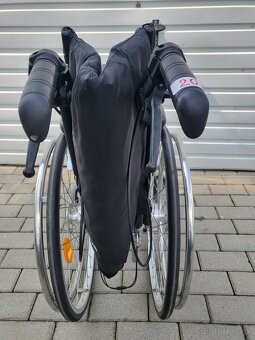 aktivny invalidny vozík Sopur 49cm pridávne brzdy pre asiste - 5