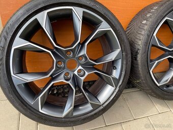 EXTREME GRAU orig.skoda225 40 R19 5x112 7,5j x19 ET 51 VW - 5