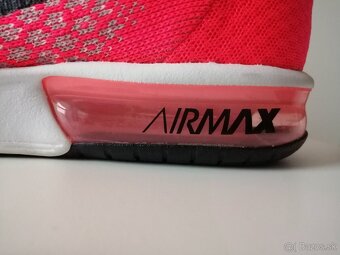 NIKE AIR MAX - 5