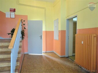 PRENÁJOM, kancelársky priestor, Spišská Nová Ves, Ul. Stará - 5