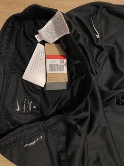 Nike športové nohavice - 5