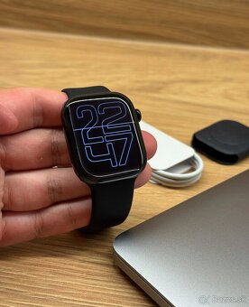 Apple Watch 10 46mm Jet Black - 100% zdravie, záruka - 5