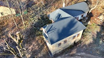 Chalupa v peknom a tichom prostredí v blízkosti Starej Turej - 5