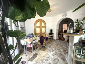 MH284- Na predaj útulný 4 izbový rodinný dom v Komárne - 5