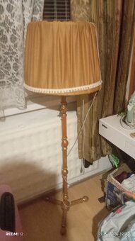 Skriňa,p regál, komody , kreslo - 5