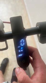 Elektrická kolobežka Xiaomi mi scooter pro 2 - 5