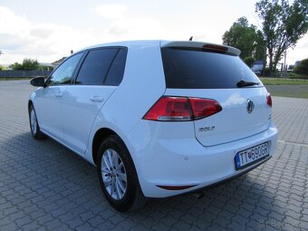 VW Golf - 5