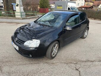 Volkswagen Golf V - 5