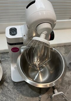Kuchynský robot Bosch MUMS2EW00/01 700W - 5