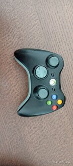 Predám x box 360projektor volant a LED tv všetko spolu - 5