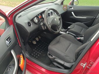 Peugeot 308, 1.4 benzín, r. 2009, ALU, klíma, ťažné... - 5