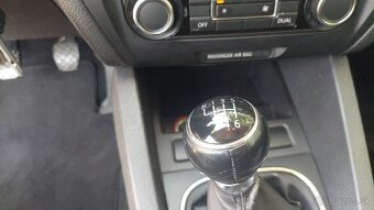 Predám VW Jetta 2.0l TDI - 5