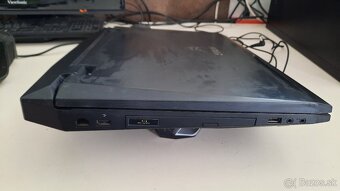 Predám Herný Notebook Asus G73JW - 5