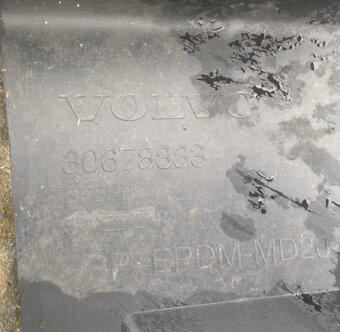 Volvo s80 zadný difuzor nárazníka , spoiler - 5