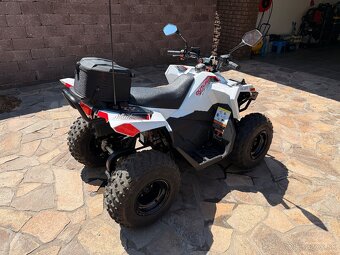 Polaris Outlaw 70 EFI – ako nová, garážovaná, v teréne nejaz - 5
