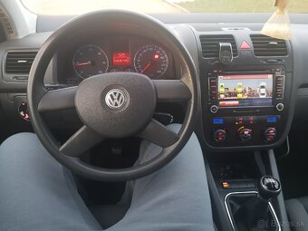 VW Golf 5 - 5