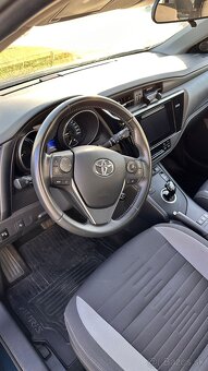 TOYOTA AURIS 1,8 VVT-I HEBRIT - 5