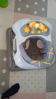 BABY MIX Detské chodítko s volantom 
 - 5