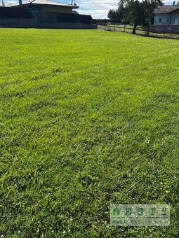 PREDAJ stavebný pozemok 900 m2, Kosorín, ESTY Real Estate s. - 5
