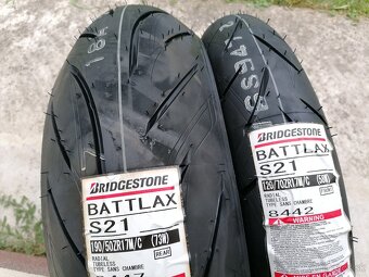 BRIDGESTONE S21 Hypersport 120/70zr17 + 190/50zr17 - 5