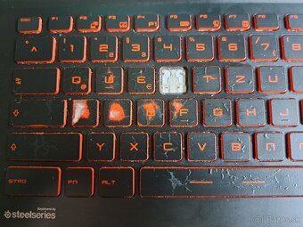 MSI GL73 8RE - 5