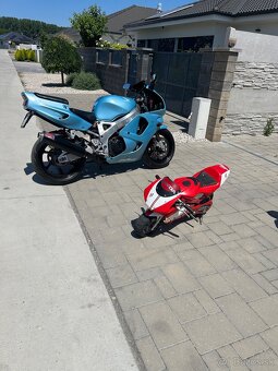 Honda cbr 900rr - 5